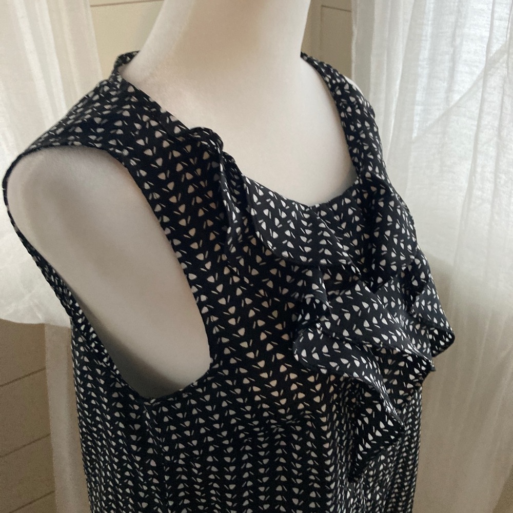 Loft xs summer top.